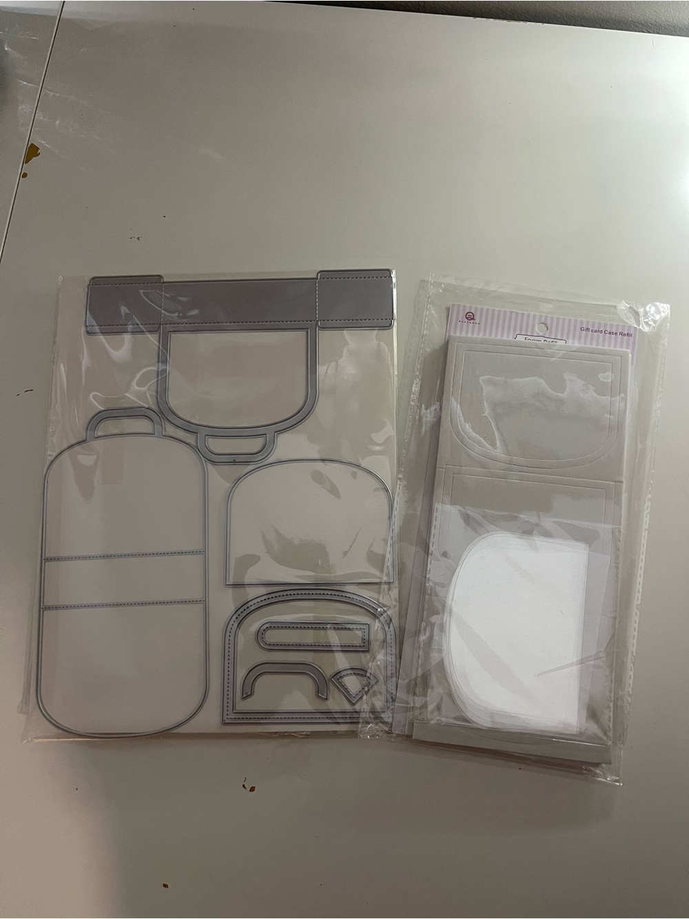 Queen & Co Gift Card Case + Refill